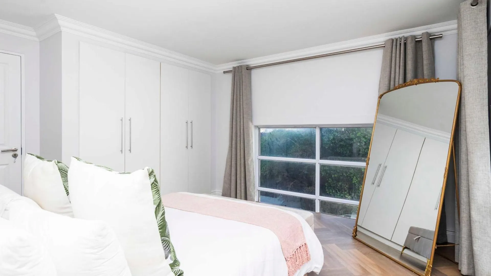 Stunning 2 Bed Apartment - Green Point Cape Town Güney Afrika
